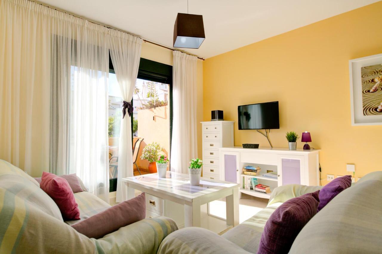 נרחה Apartamento Cala Bajo מראה חיצוני תמונה